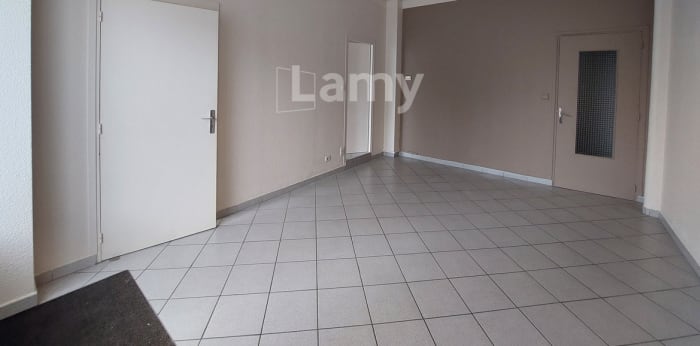 Image 4 sur 10 - Bureaux  ·  Location · La Tronche (38700) · 57m²