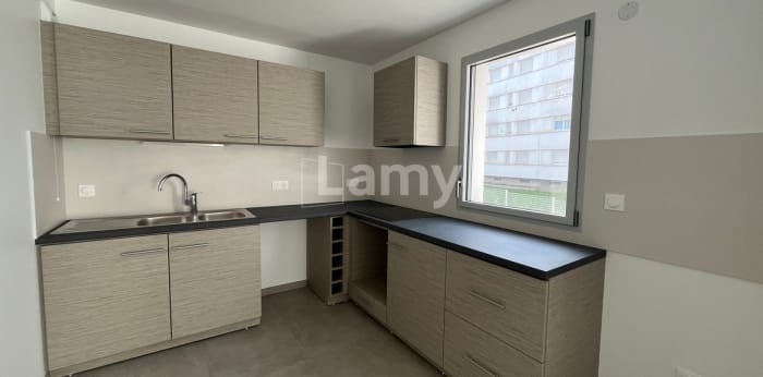 Image 1 sur 11 - Appartement  ·  Location · Chenove (21300) · 4 pièces · 99m²