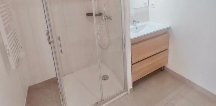 Image 6 sur 10 - Appartement  ·  Location · Trets (13530) · 2 pièces · 42m²