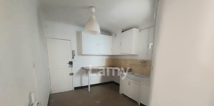 Image 7 sur 9 - Appartement  ·  Location · Aix En Provence (13100) · 2 pièces · 42m²