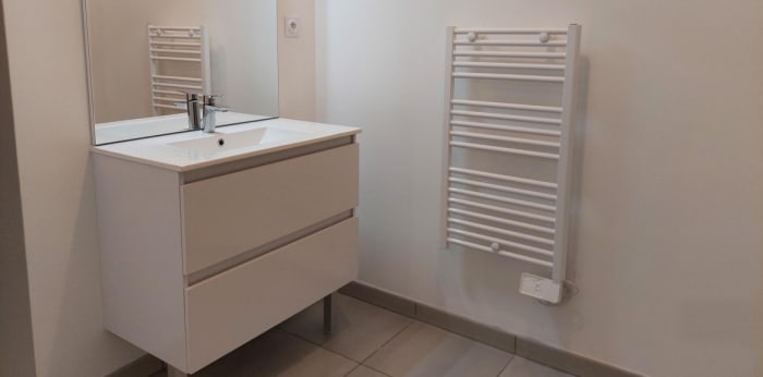 Image 9 sur 9 - Appartement  ·  Location · La Roche Sur Yon (85000) · 2 pièces · 47m²