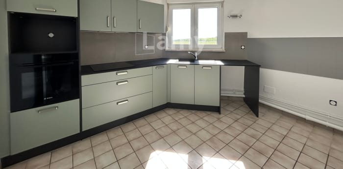 Image 1 sur 8 - Appartement  ·  Location · Scherwiller (67750) · 4 pièces · 75m²