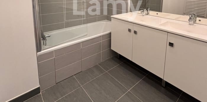 Image 7 sur 8 - Appartement  ·  Location · Colombes (92700) · 3 pièces · 75m²