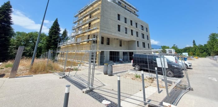 Image 1 sur 4 - Appartement  ·  Location · Chambery (73000) · 3 pièces · 74m²