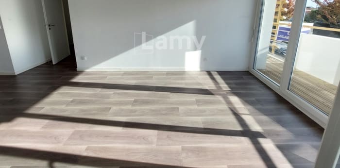 Image 1 sur 12 - Appartement  ·  Location · Les Sables D Olonne (85340) · 3 pièces · 60m²