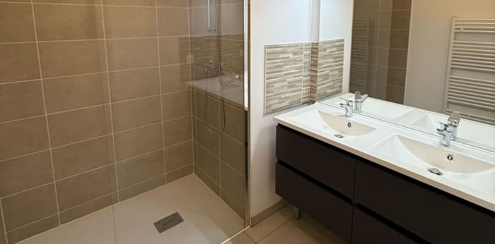 Image 7 sur 8 - Appartement  ·  Location · Bordeaux (33800) · 5 pièces · 123m²