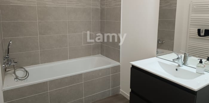 Image 7 sur 8 - Appartement  ·  Location · Le Havre (76620) · 3 pièces · 66m²