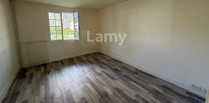 Image 7 sur 9 - Appartement  ·  Location · Pontpoint (60700) · 35m²