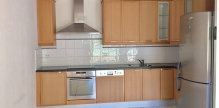 Image 3 sur 6 - Appartement  ·  Location · Salon De Provence (13300) · 3 pièces · 68m²