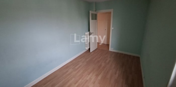 Image 4 sur 7 - Appartement  ·  Location · Clermont Ferrand (63000) · 4 pièces · 67m²