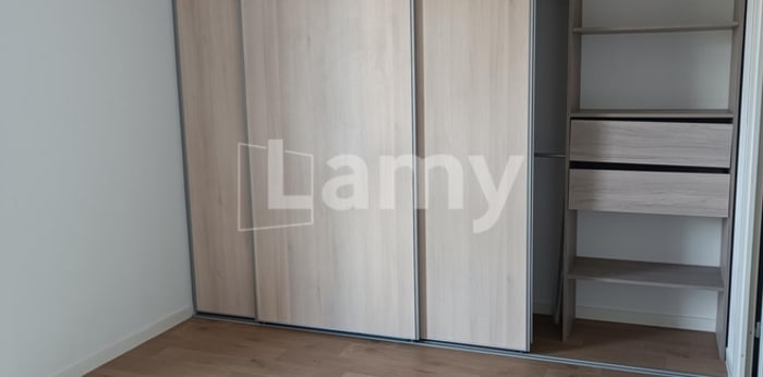 Image 5 sur 7 - Appartement  ·  Location · Fondettes (37230) · 2 pièces · 42m²