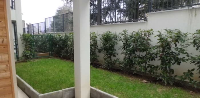 Image 1 sur 5 - Appartement  ·  Location · La Mulatiere (69350) · 2 pièces · 49m²