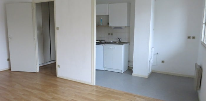 Image 1 sur 5 - Appartement  ·  Location · Lille (59800) · 2 pièces · 42m²
