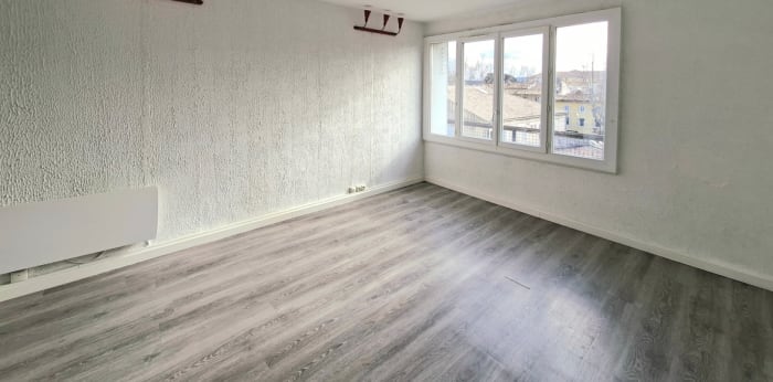 Image 3 sur 13 - Appartement  ·  Location · Aix En Provence (13100) · 1 pièce · 30m²