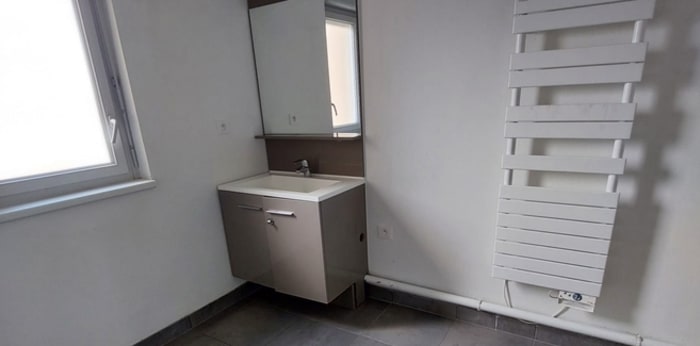 Image 7 sur 8 - Appartement  ·  Location · Schiltigheim (67300) · 2 pièces · 44m²