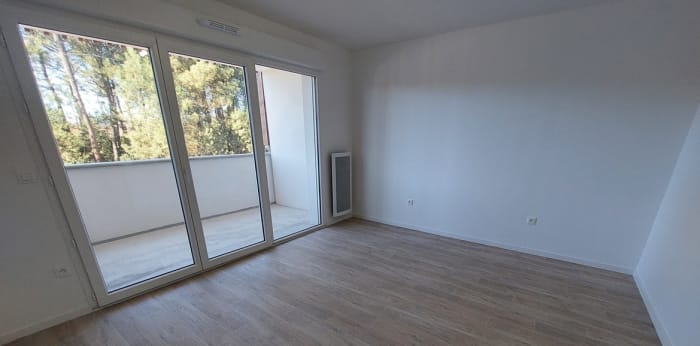 Image 2 sur 4 - Appartement  ·  Location · Mont De Marsan (40000) · 1 pièce · 27m²