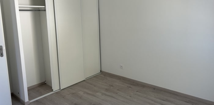 Image 4 sur 5 - Appartement  ·  Location · Bassens (33530) · 2 pièces · 41m²