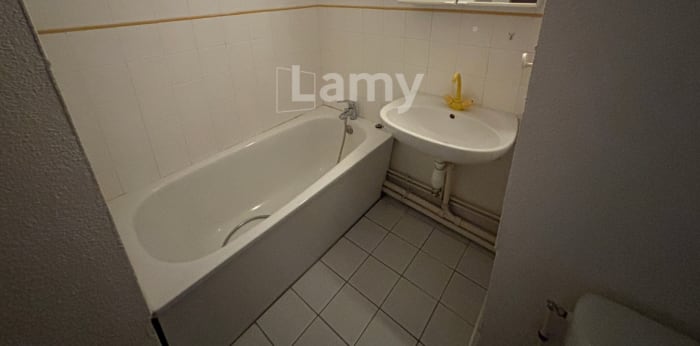 Image 9 sur 12 - Appartement  ·  Location · Dijon (21000) · 1 pièce · 21m²