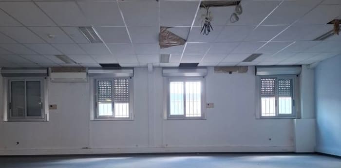 Image 3 sur 9 - Local  ·  Location · Toulouse (31200) · 491m²