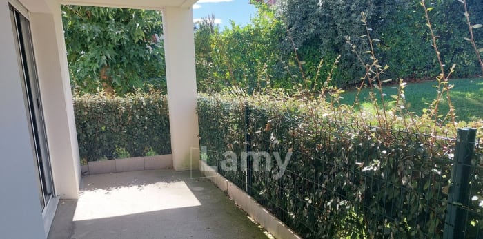 Image 3 sur 10 - Appartement  ·  Location · Ciboure (64500) · 5 pièces · 96m²