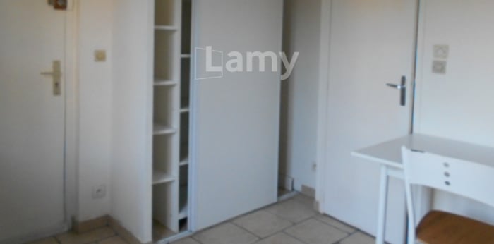 Image 6 sur 9 - Appartement  ·  Location · Montargis (45200) · 1 pièce · 14m²