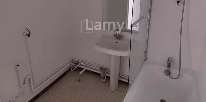 Image 6 sur 7 - Appartement  ·  Location · Poissy (78300) · 1 pièce · 31m²