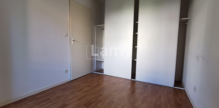 Image 8 sur 15 - Appartement  ·  Location · Toulouse (31200) · 51m²