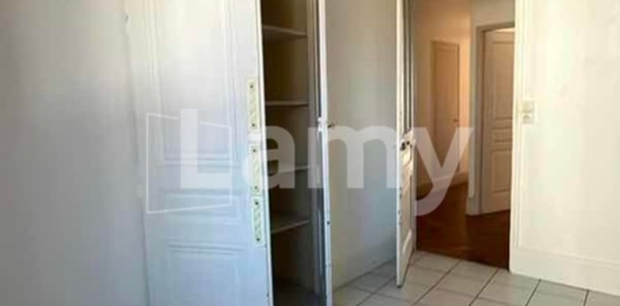 Image 5 sur 6 - Appartement  ·  Location · Lyon (69009) · 2 pièces · 47m²