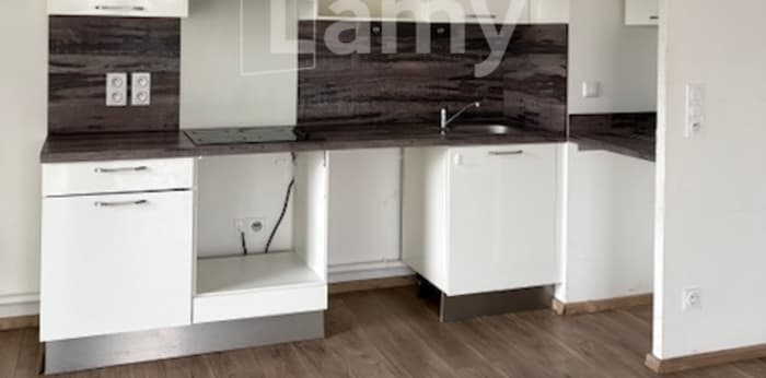 Image 1 sur 9 - Appartement  ·  Location · Clermont Ferrand (63100) · 4 pièces · 86m²