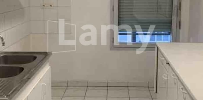 Image 5 sur 7 - Appartement  ·  Location · Lyon (69008) · 2 pièces · 54m²