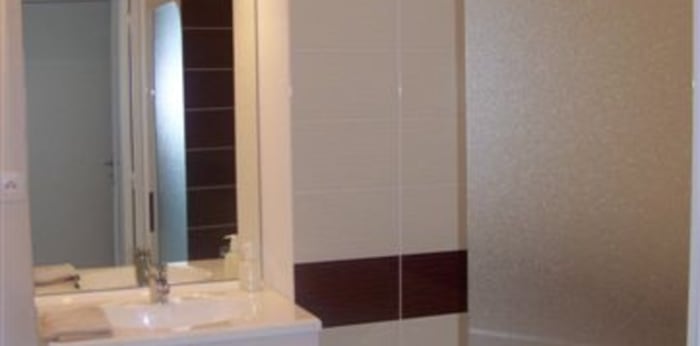Image 3 sur 3 - Appartement  ·  Location · Sene (56860) · 2 pièces · 46m²