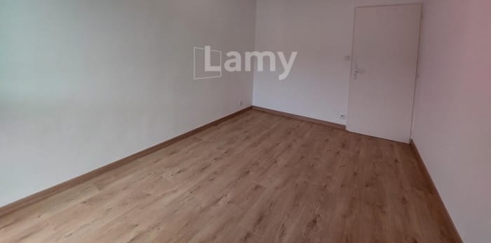 Image 11 sur 13 - Appartement  ·  Location · Eybens (38320) · 3 pièces · 67m²