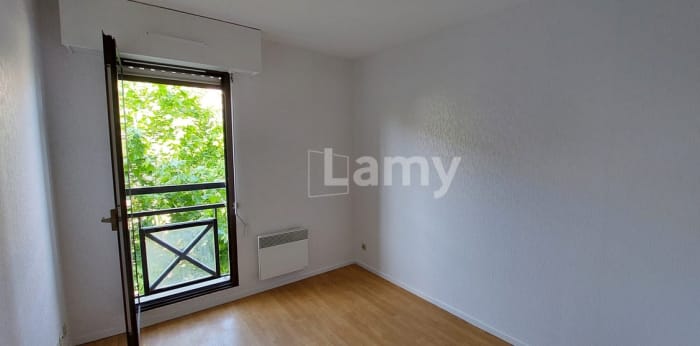 Image 4 sur 8 - Appartement  ·  Location · Toulouse (31500) · 3 pièces · 63m²