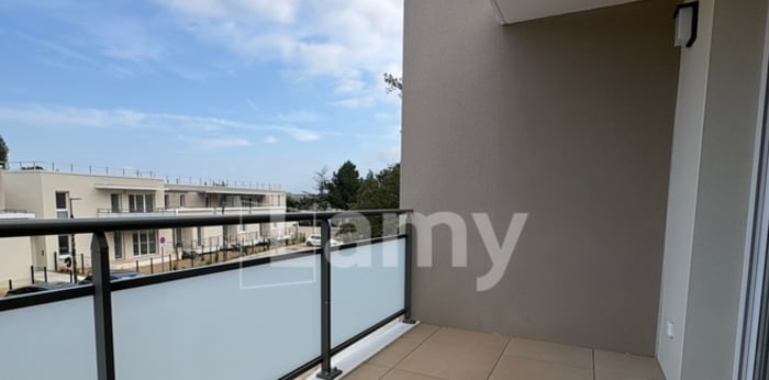 Image 10 sur 11 - Appartement  ·  Location · Les Angles (30133) · 2 pièces · 42m²