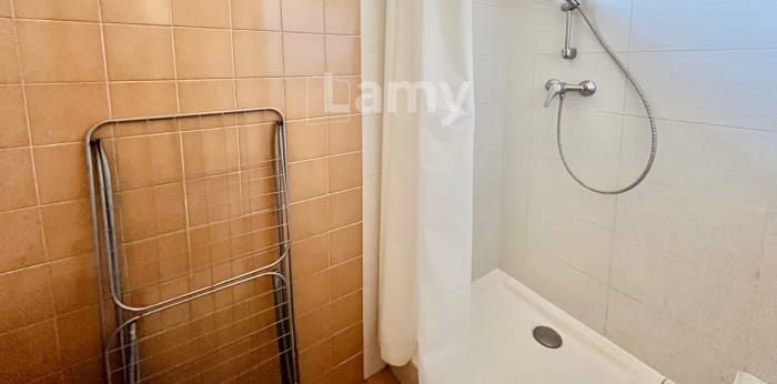 Image 7 sur 10 - Appartement  ·  Location · Aix En Provence (13090) · 1 pièce · 19m²