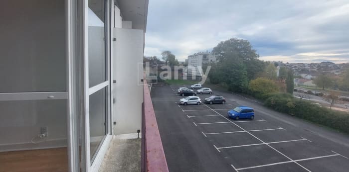 Image 5 sur 9 - Appartement  ·  Location · Limoges (87100) · 1 pièce · 35m²