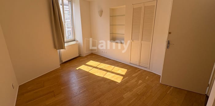 Image 6 sur 11 - Appartement  ·  Location · Strasbourg (67000) · 4 pièces · 59m²