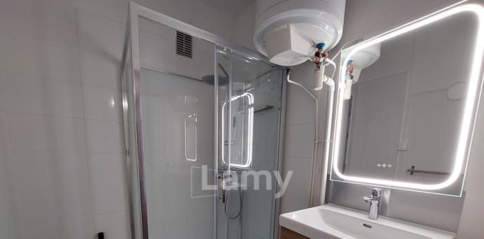 Image 7 sur 9 - Appartement  ·  Location · Grenoble (38000) · 3 pièces · 64m²