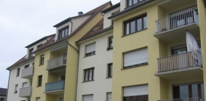 Image 1 sur 2 - Parking/box  ·  Location · Selestat (67600) · 12m²