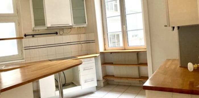 Image 5 sur 12 - Appartement  ·  Location · Lyon (69006) · 6 pièces · 225m²