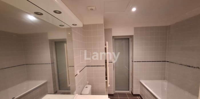 Image 8 sur 13 - Maison/villa  ·  Location · Epernay (51200) · 5 pièces · 119m²