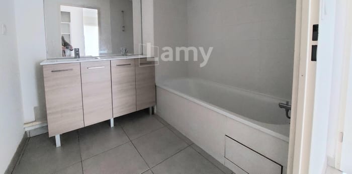 Image 10 sur 14 - Appartement  ·  Location · Toulouse (31200) · 3 pièces · 61m²