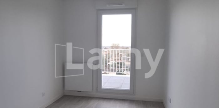 Image 8 sur 15 - Appartement  ·  Location · Talence (33400) · 5 pièces · 98m²