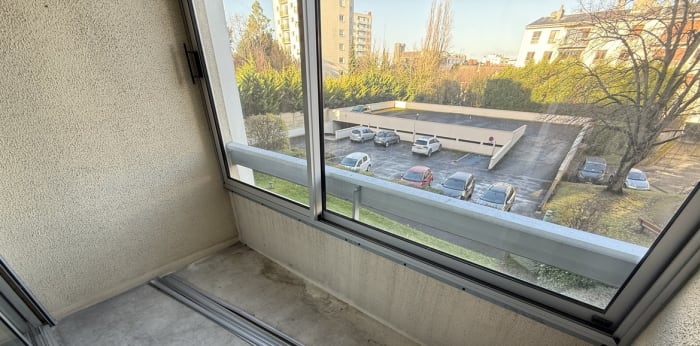 Image 4 sur 12 - Appartement  ·  Location · Reims (51100) · 5 pièces · 104m²