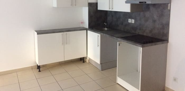 Image 2 sur 12 - Appartement  ·  Location · Nice (06200) · 3 pièces · 51m²