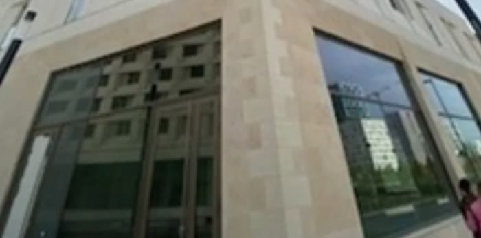 Image 1 sur 1 - Appartement  ·  Location · Bordeaux (33800) · 4 pièces · 98m²