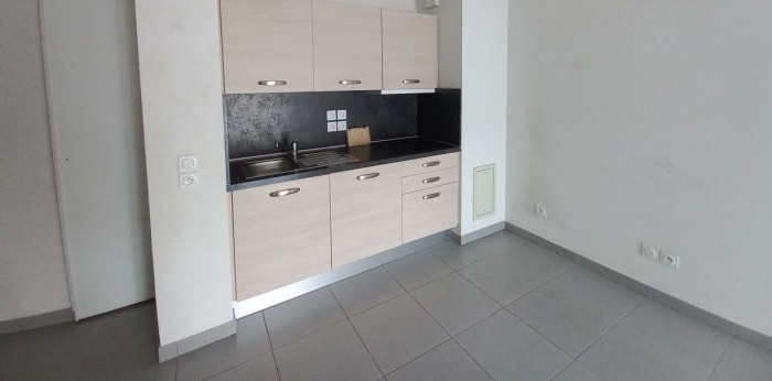 Image 6 sur 6 - Appartement  ·  Location · Aix Les Bains (73100) · 1 pièce · 29m²