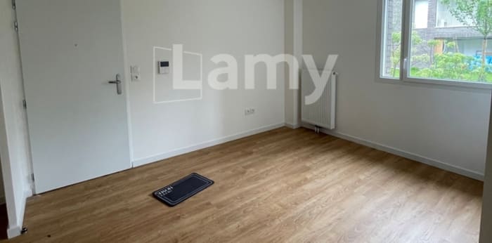 Image 1 sur 7 - Appartement  ·  Location · Lille (59160) · 2 pièces · 50m²