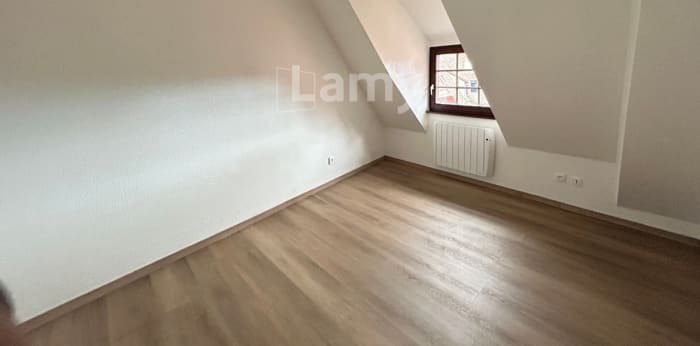 Image 3 sur 15 - Appartement  ·  Location · Ribeauville (68150) · 2 pièces · 42m²