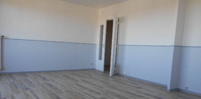 Image 4 sur 9 - Appartement  ·  Location · Belfort (90000) · 3 pièces · 73m²